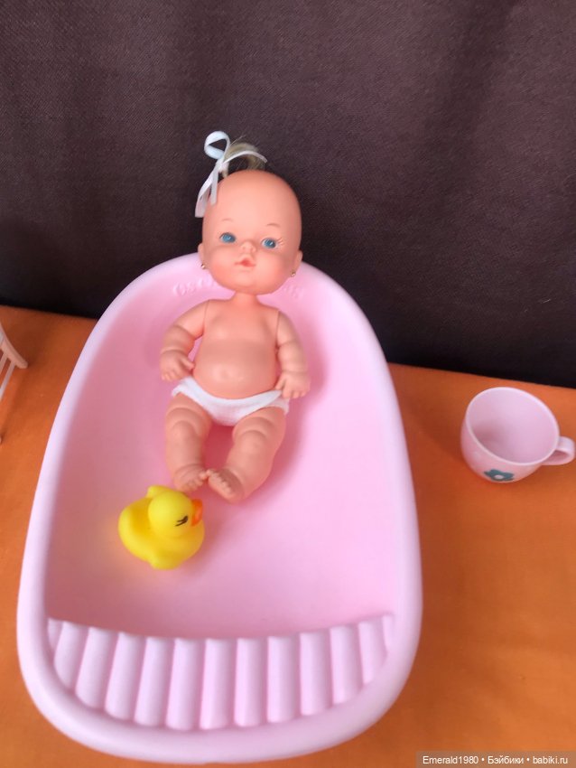Кукла и ванночка Estrela 90е