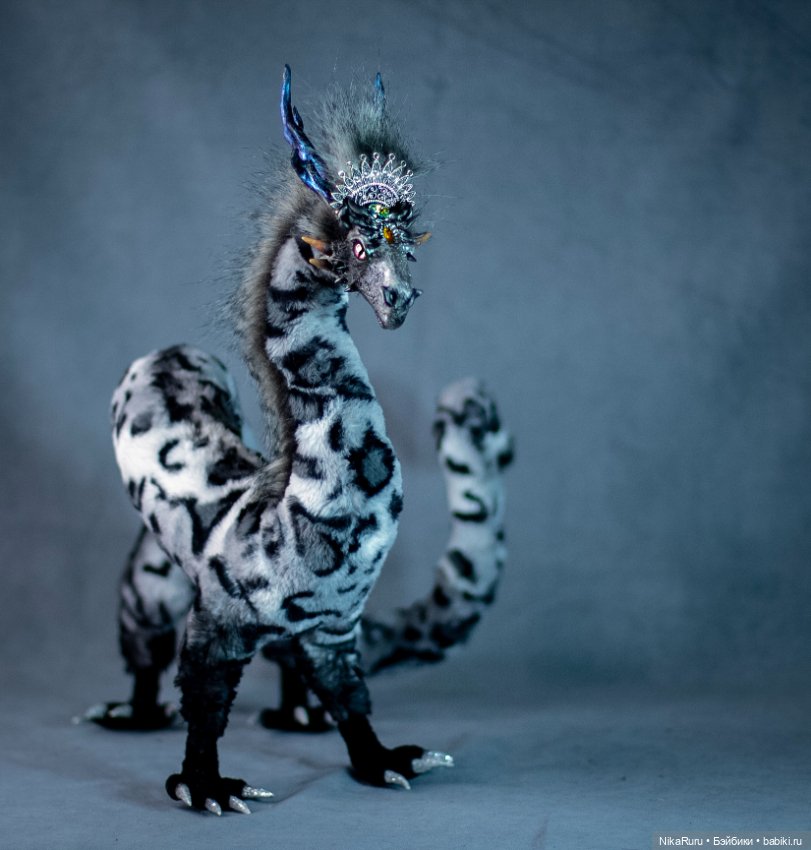 Дракон серый игрушка в смешанной технике (фото 6)