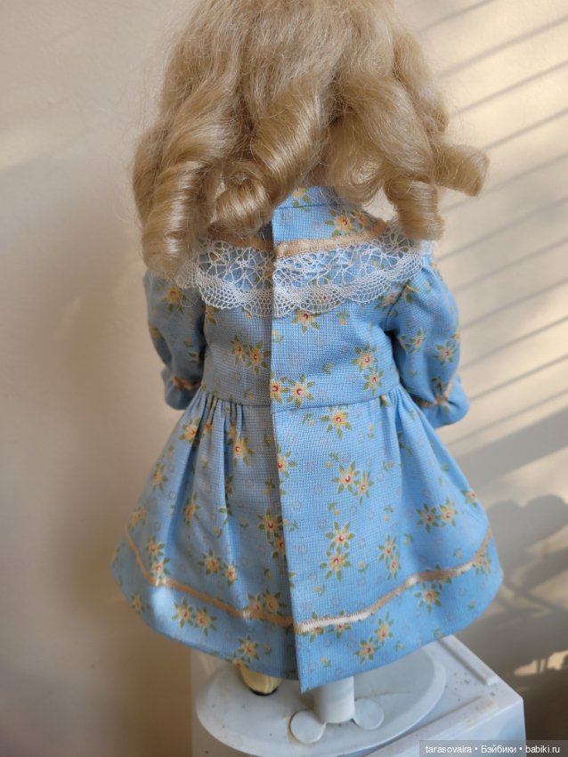 Платье для маленькой куклы (фото 4)