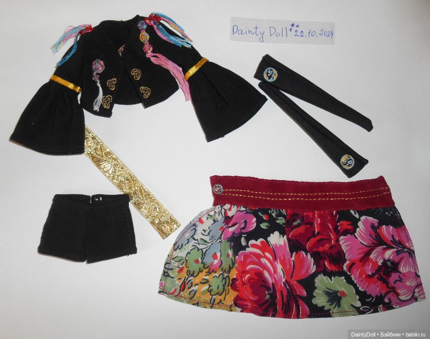 Костюм для Барби в K-pop стиле (фото 2)