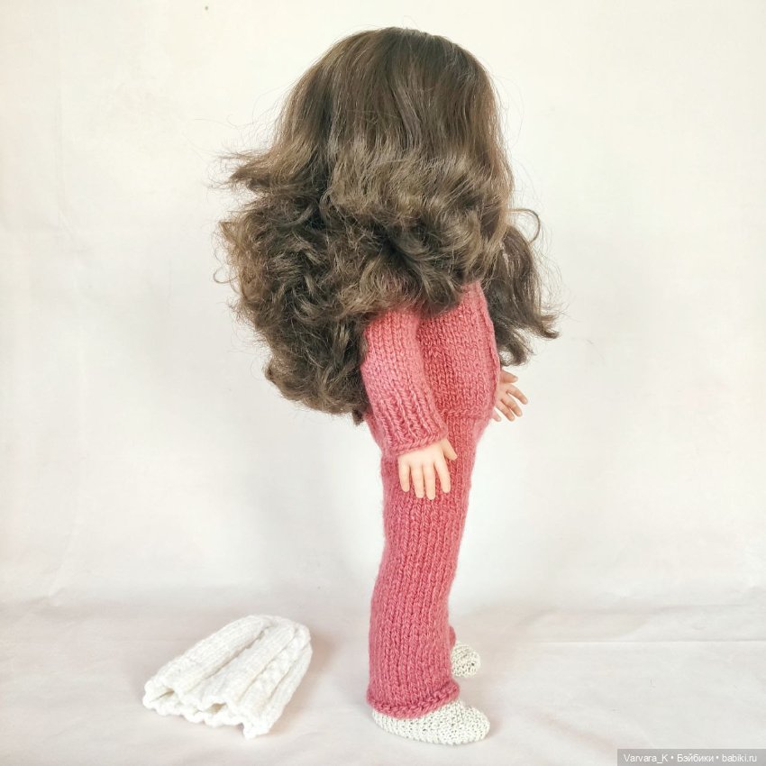 Llorens, большая артикуляционная кукла, шатенка, 42 см (фото 6)