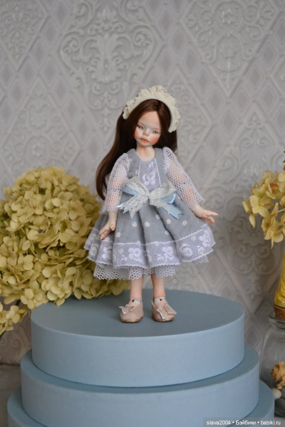 Шарнирная фарфоровая красотка 18см