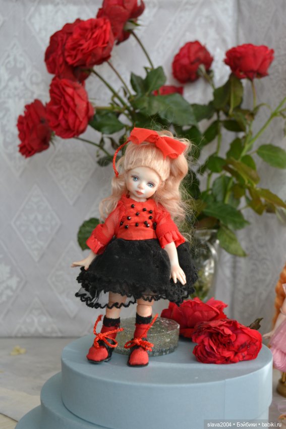 Шарнирная фарфоровая красотка 18см (фото 5)