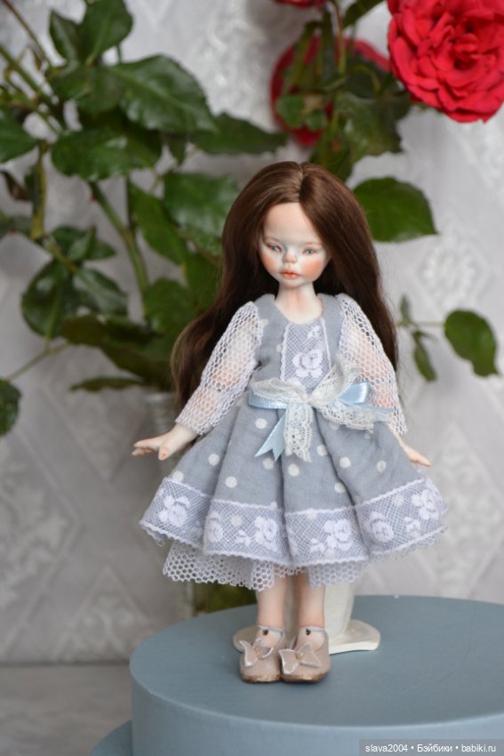 Шарнирная фарфоровая красотка 18см