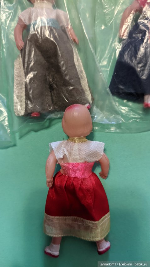Маленькие винтажные японские куколки, новые, высотой 9,5 см (фото 9)