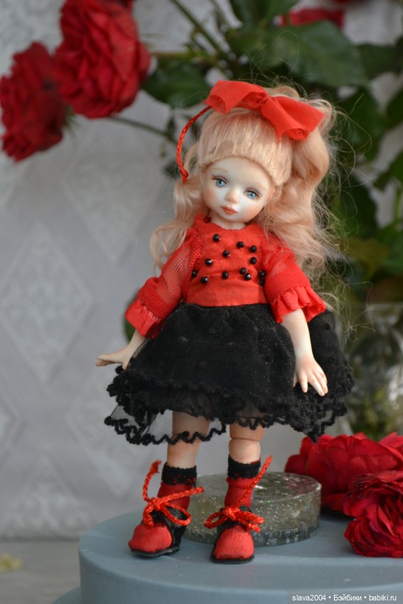 Шарнирная фарфоровая красотка 18см (фото 4)