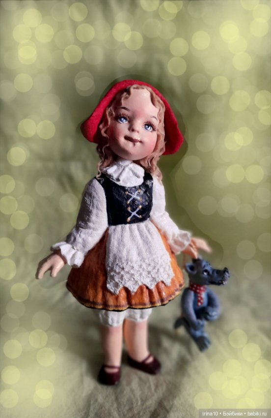 Красная Шапочка с любимой игрушкой (фото 7)