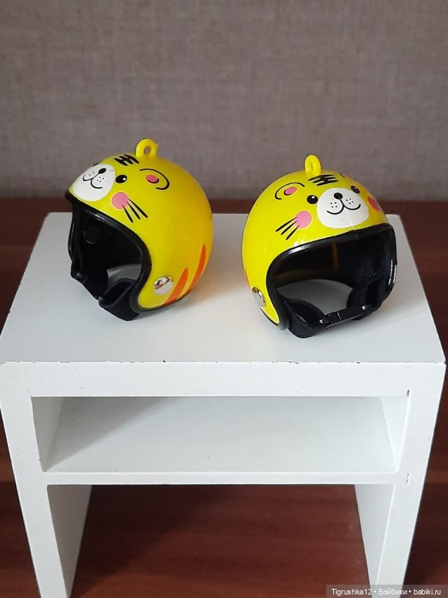 Шлем для кукол — Миниатюра для кукол (фото 2)