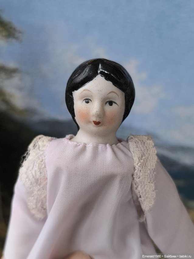 Фарфоровая бюстовая кукла (фото 2)