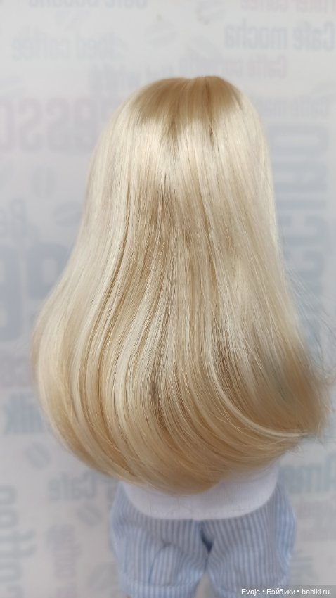 Парики 4-5" - Прямой с челкой, снизу подкручен, 3 цвета