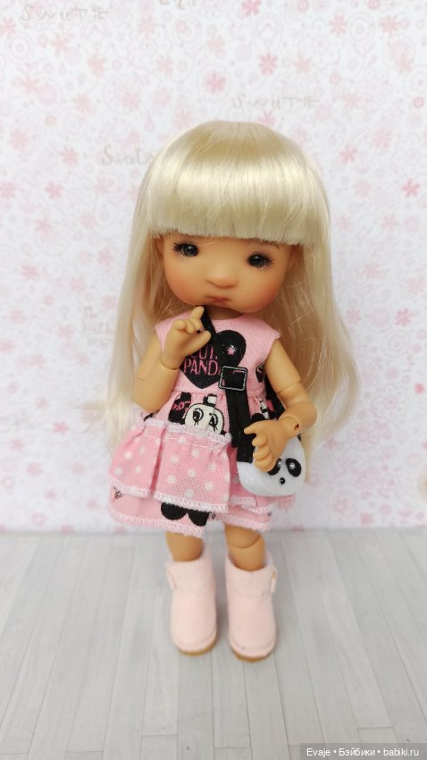 Парики 4-5" - Прямой с челкой, снизу подкручен, 3 цвета (фото 10)