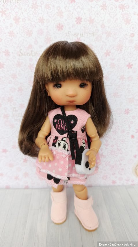 Парики 4-5" - Прямой с челкой, снизу подкручен, 3 цвета (фото 2)