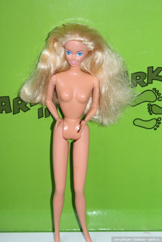 Ice Capades Barbie 1990 — Игровые куклы (фото 5)