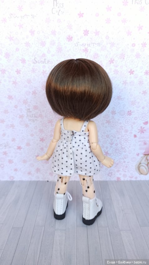 Парики 5-6" - Каре с пробором без челки, 3 цвета (фото 5)