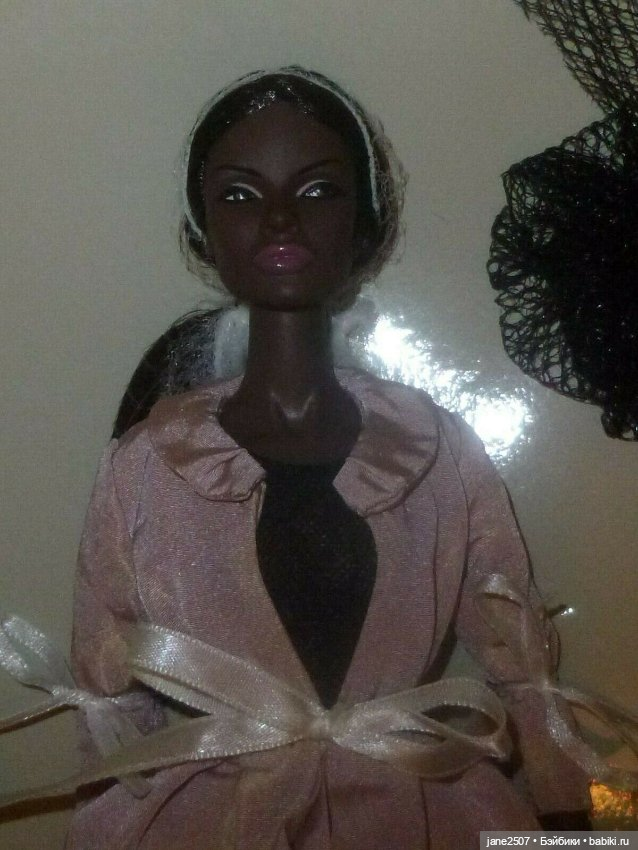 Fashion royalty Jordan Fire Within NRFB - полный комплект - редкий выпуск (фото 4)