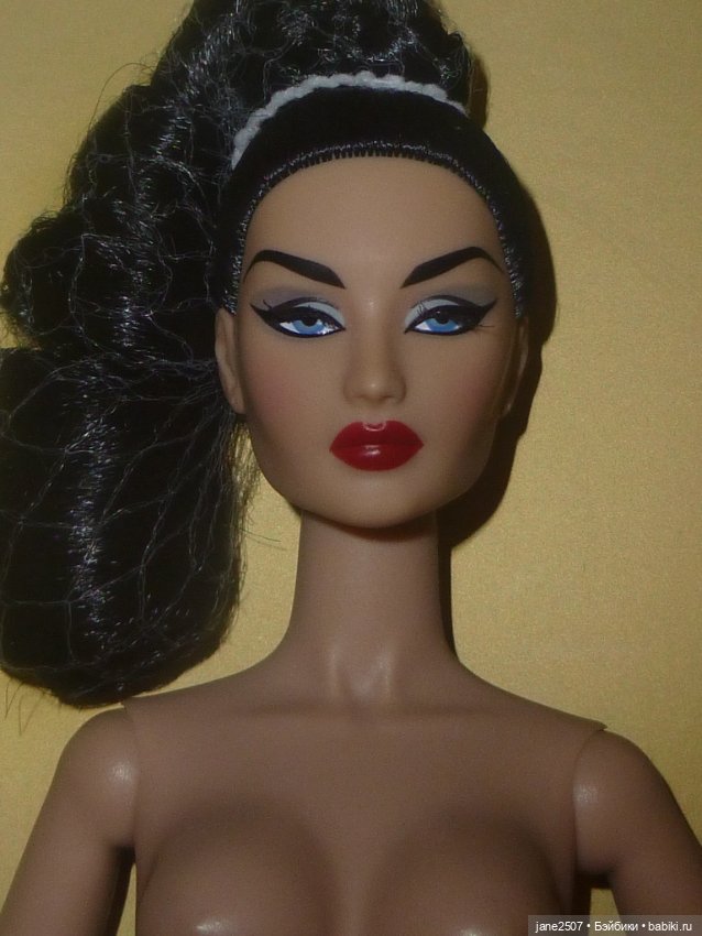 Integrity toys East 59 - Constance Madssen Twilight In Blue Topaz - Nude MIB - Fashion royalty (фото 8)