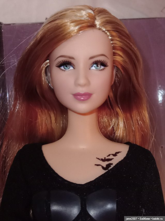 Коллекционная шарнирная Барби Barbie Tris Divergent MIB (фото 8)