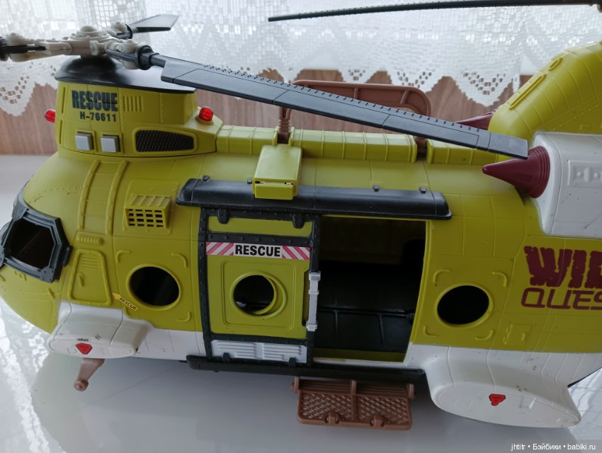 Вертолет для экшн фигурок (фото 4)