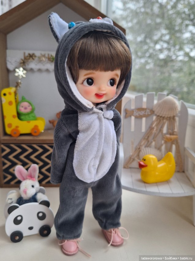 Улыбчивая Стодоллочка на теле M. Цена за нюд без парика (фото 6)