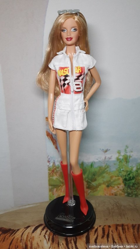 Nascar Barbie — Игровые куклы