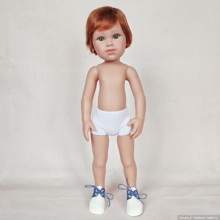 Llorens, большая артикуляционная кукла-мальчик в кедах, рыжие волосы, 42 см