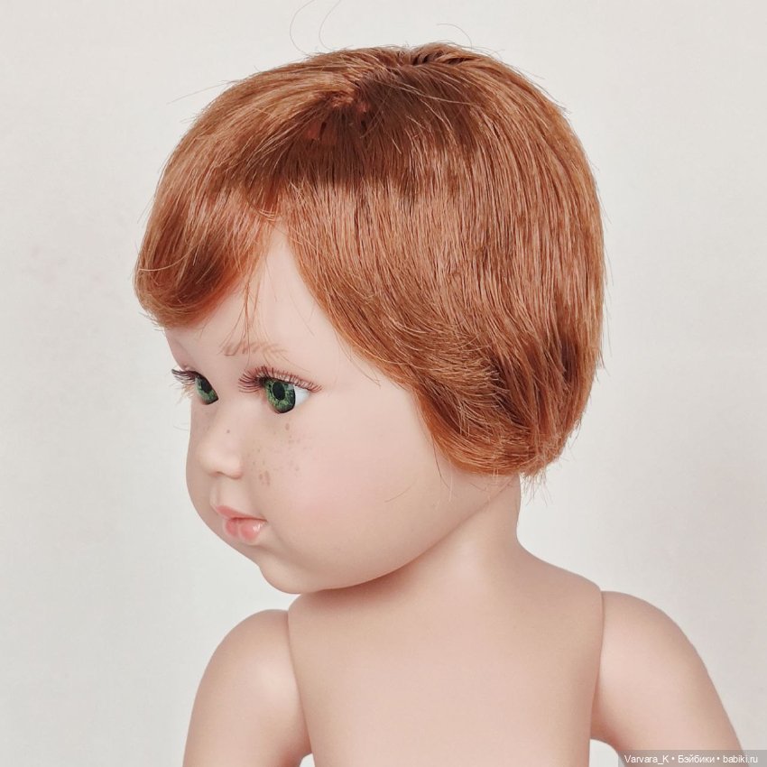 Llorens, большая артикуляционная кукла-мальчик в кедах, рыжие волосы, 42 см