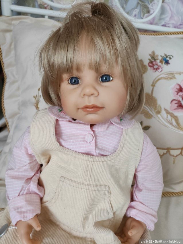 Laura Brigitte Paetsch — Коллекционные куклы