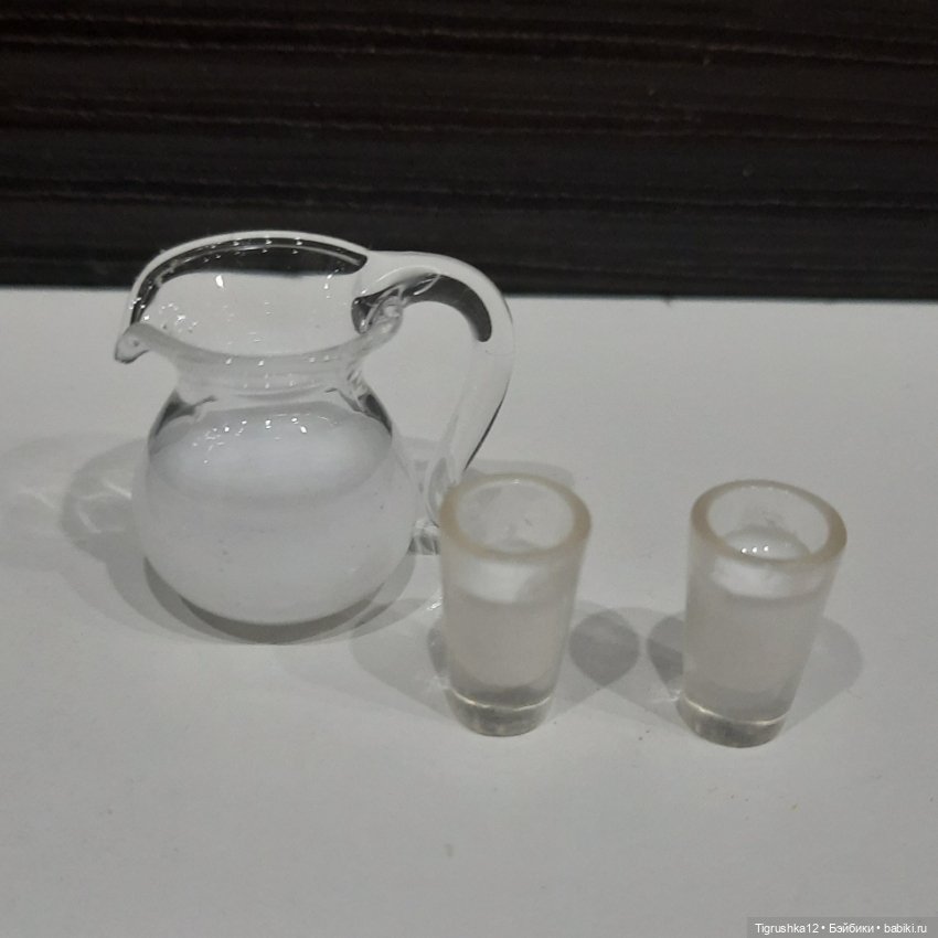 Кувшин молока и стаканчики (фото 5)