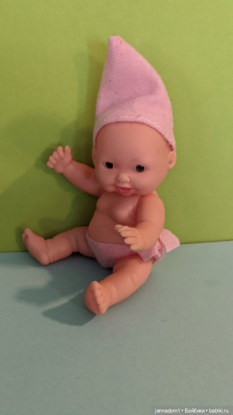 Виниловый кареглазый пупсик улыбашка, высота 12,5 см (фото 4)