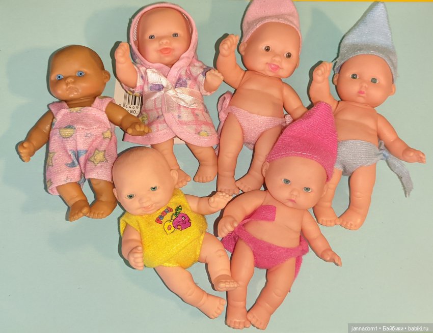 Лот из 6 виниловых пупсиков с разными мордашками, высота 12,5 см