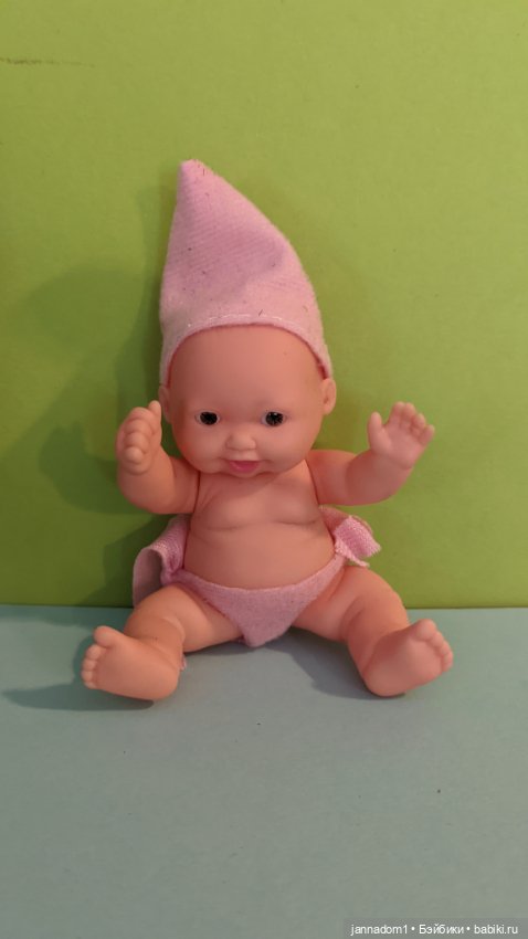 Виниловый кареглазый пупсик улыбашка, высота 12,5 см (фото 2)