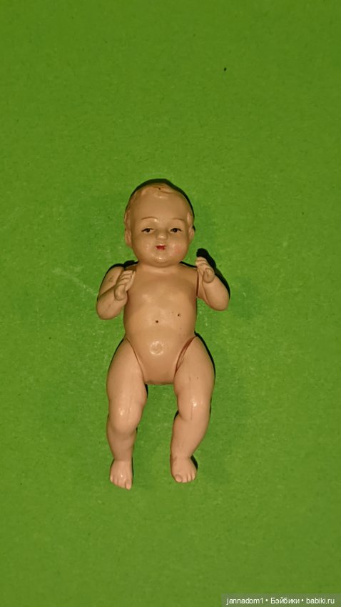 Довоенный целлулоидный пупсик Minerva, высота 7 см (фото 3)