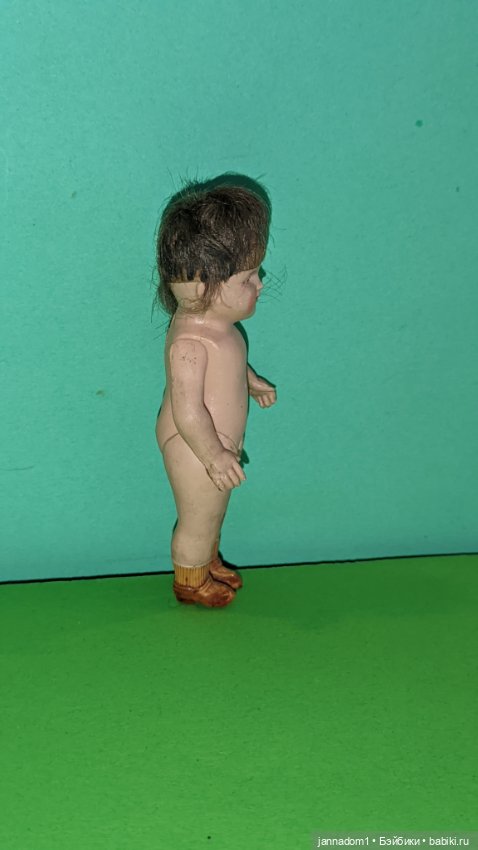 Кареглазая целлулоидная куколка Minerva, высота 9 см (фото 5)