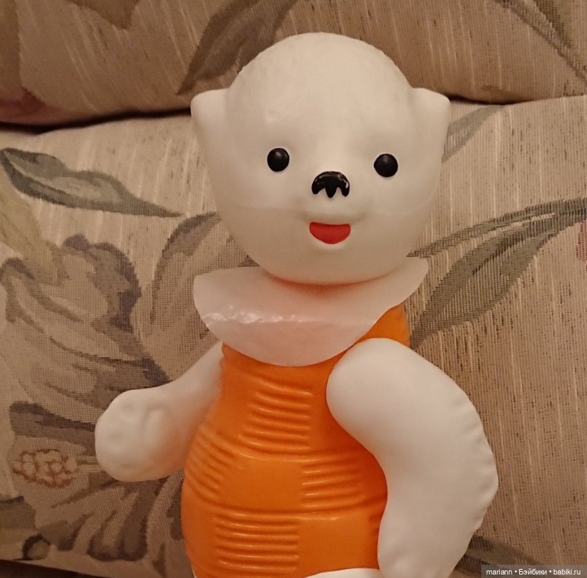 Мишка полярный СССР полиэтиленовый, в новом состоянии, редкий