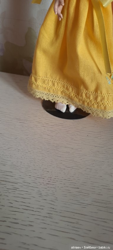 Девочка Zoe от Helen Kish