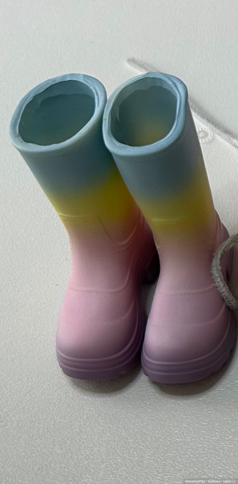 Резиновые сапоги на ногу 2,5х1,3 (фото 2)