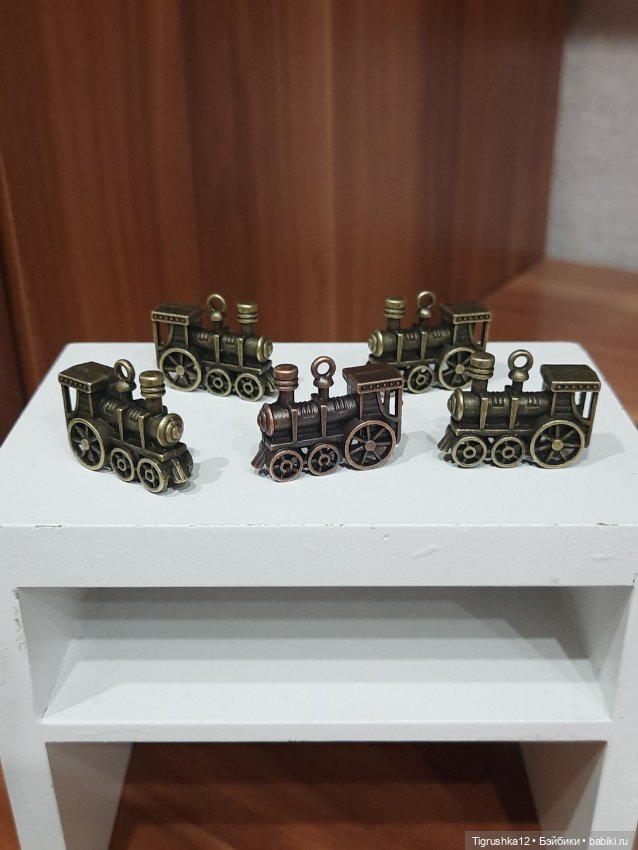 Паровозик металл — Миниатюра для кукол (фото 2)