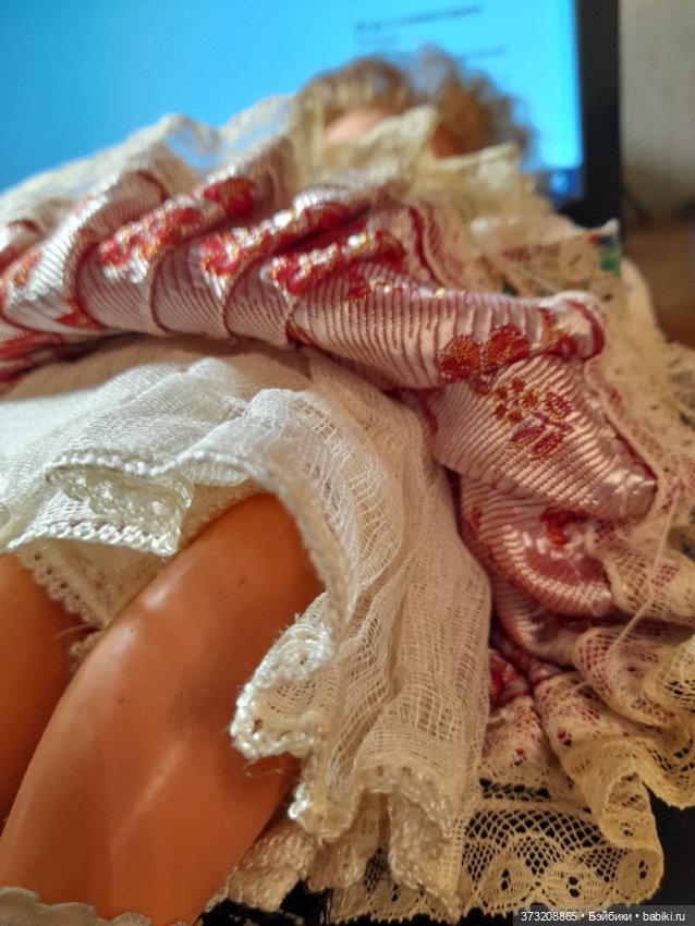 Кукла в национальном костюме (фото 7)