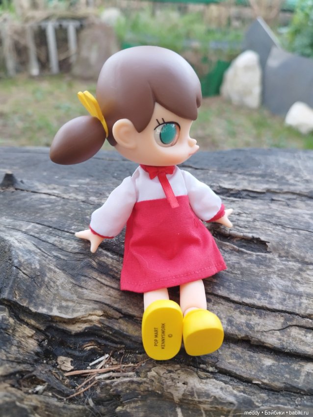 Clara Molly от Popmart — Коллекционные фигурки (фото 2)