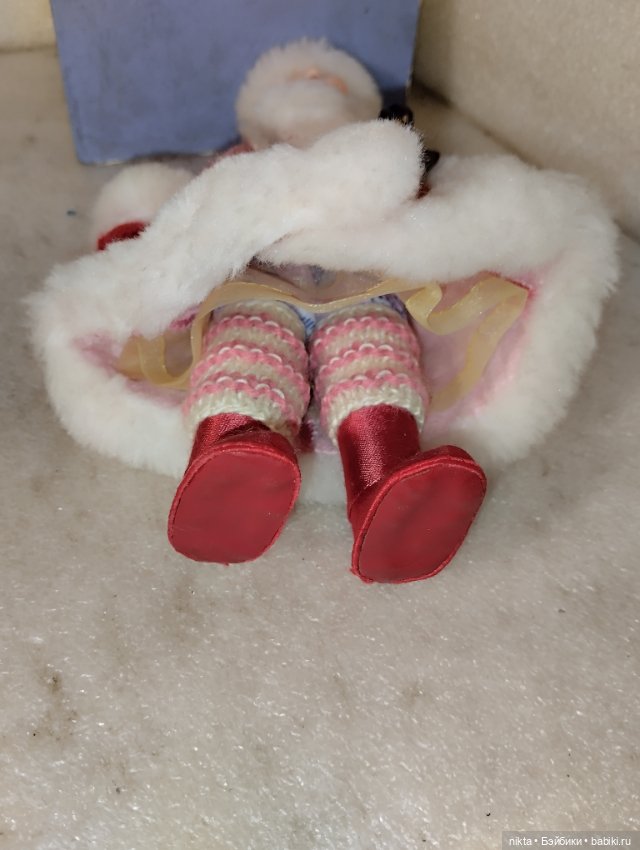 Снегурочка со снегирем — Игровые куклы (фото 6)