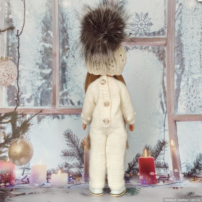 Комплект с комбинезоном для кукол Paola Reina