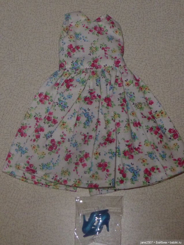 Цветочное платье Handmade для Барби, кукол 30 см (туфли в подарок) (фото 3)