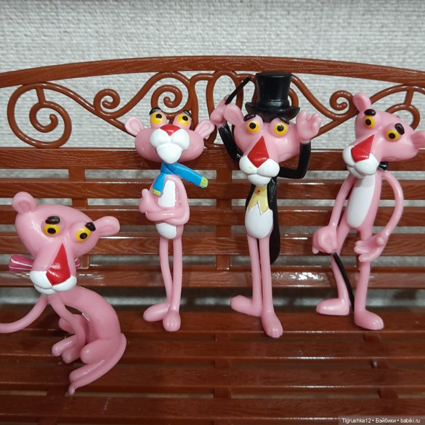 Розовые пантеры лотом — Миниатюра для кукол