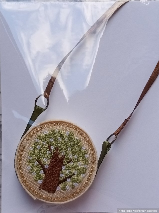 Сумочка для барби кукольная сумка вышитая растительный узор цветы деревья Момоко Поппи ФР ИТ Дисней (фото 7)