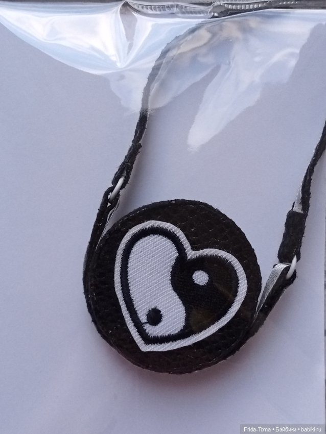 Сумочка барби Кен Парень Интегрити Петворкс сумка вышитая черная Момоко Поппи ФР Дисней (фото 8)