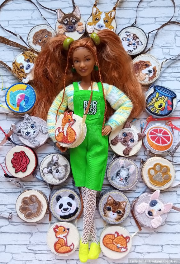 Сумочка для барби кукольная сумка вышитая лапки рыбки апельсин Момоко Поппи ФР ИТ Дисней (фото 3)