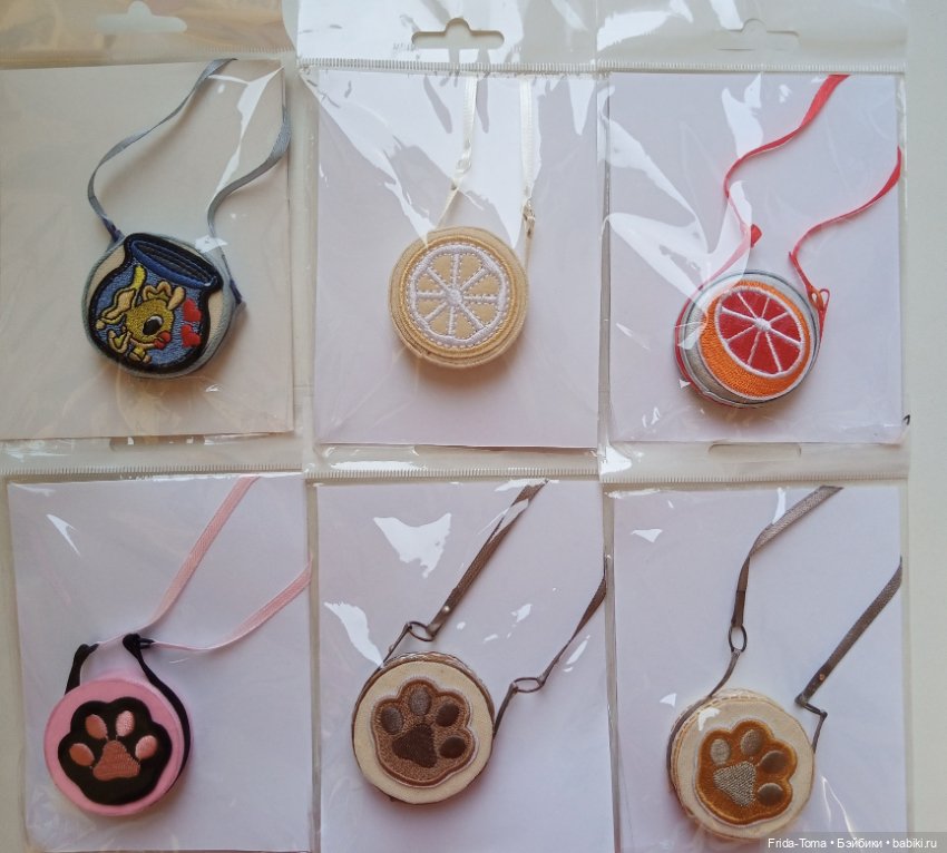 Сумочка для барби кукольная сумка вышитая лапки рыбки апельсин Момоко Поппи ФР ИТ Дисней (фото 5)
