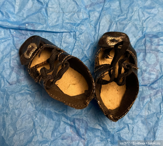 Антикварные туфельки из клеенки (фото 3)