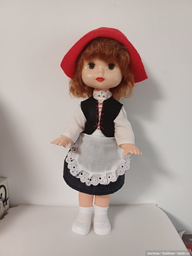 Ульяна (?) от Аским в костюме Красной Шапочки