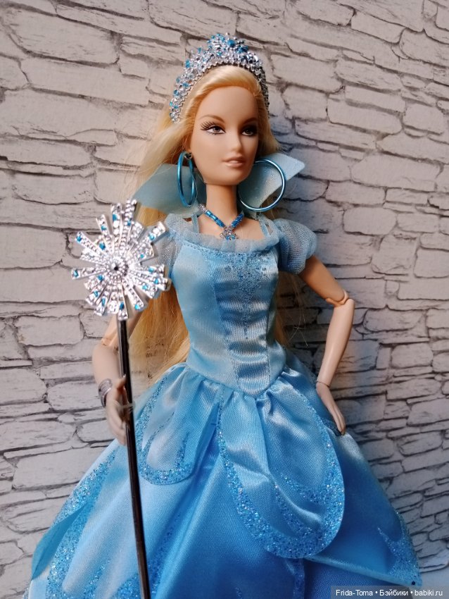 Барби Глинда Волшебник страны оз полный аутфит (фото 5)
